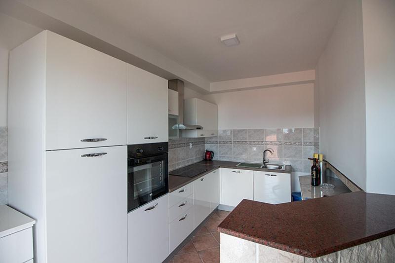 Apartment Zvjezdana 奥米什 外观 照片